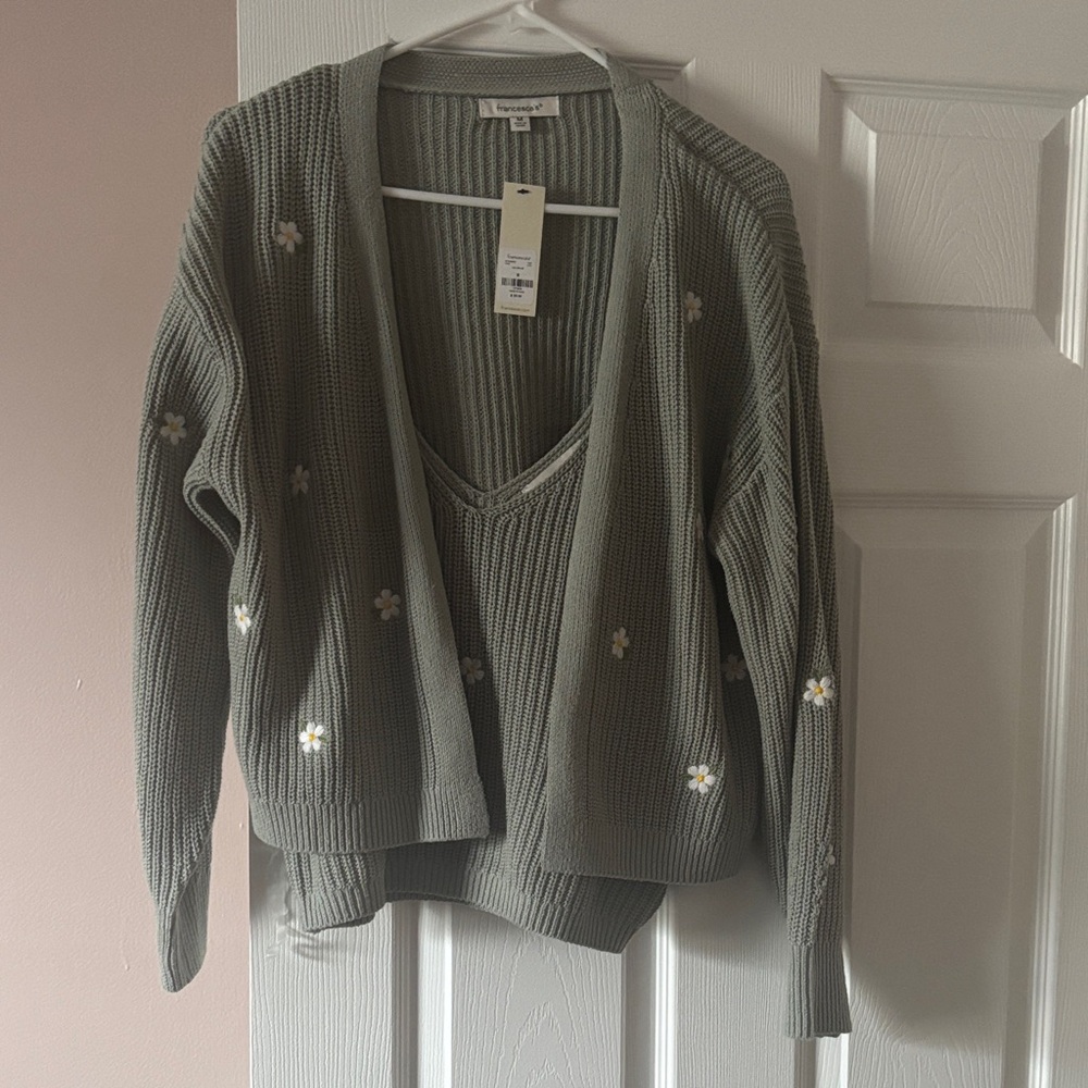 Francesca's Collections Sage Green cardigan and tank matching set sz medium